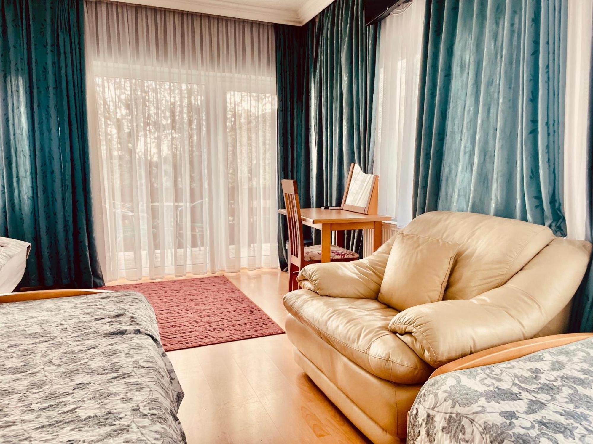 Villa Lux Hévíz Extérieur photo
