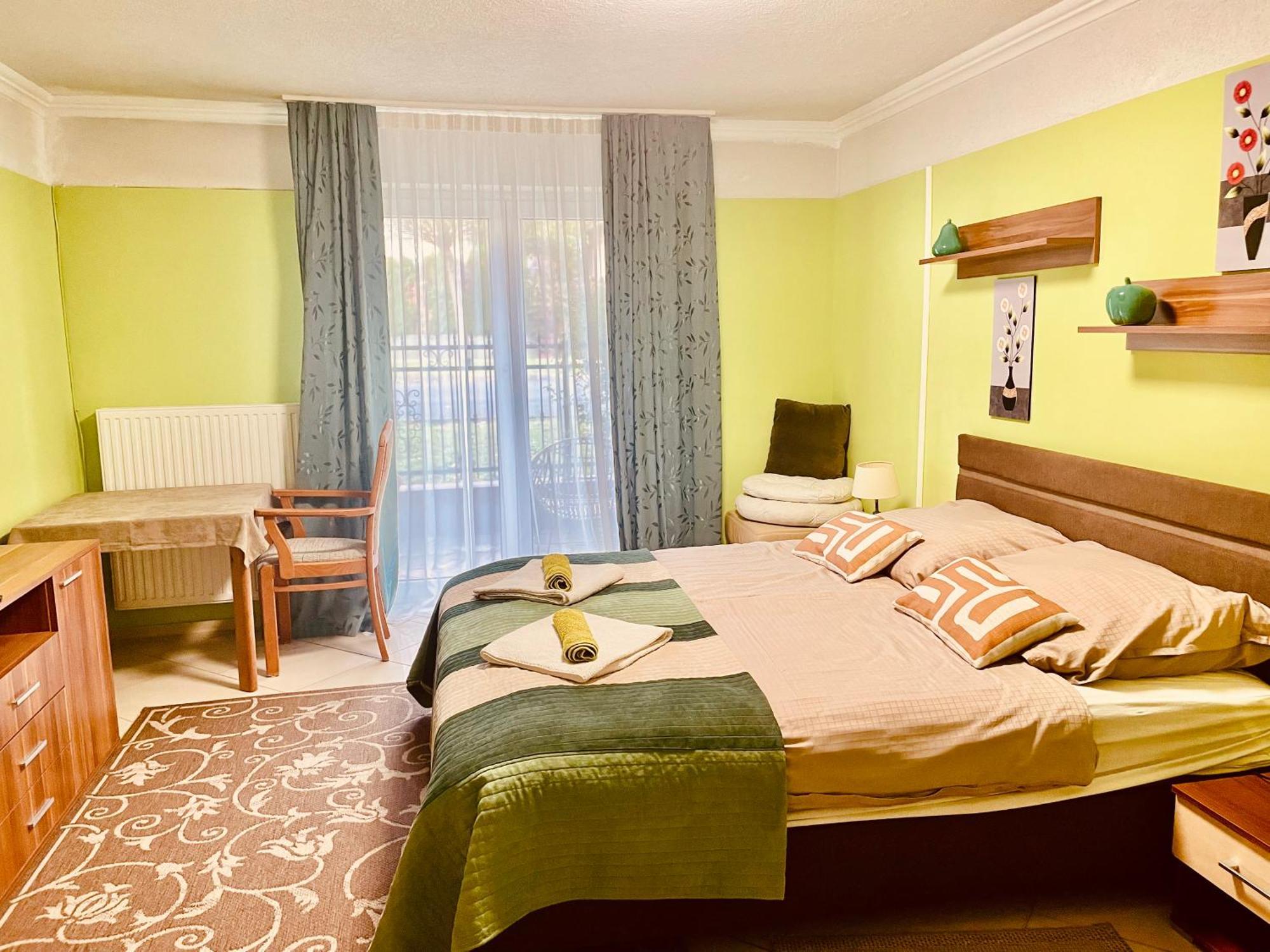 Villa Lux Hévíz Extérieur photo